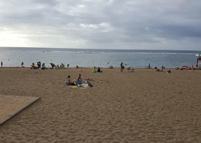 Apartamento A 2 Min De Playa De Las Canteras Апартаменти *